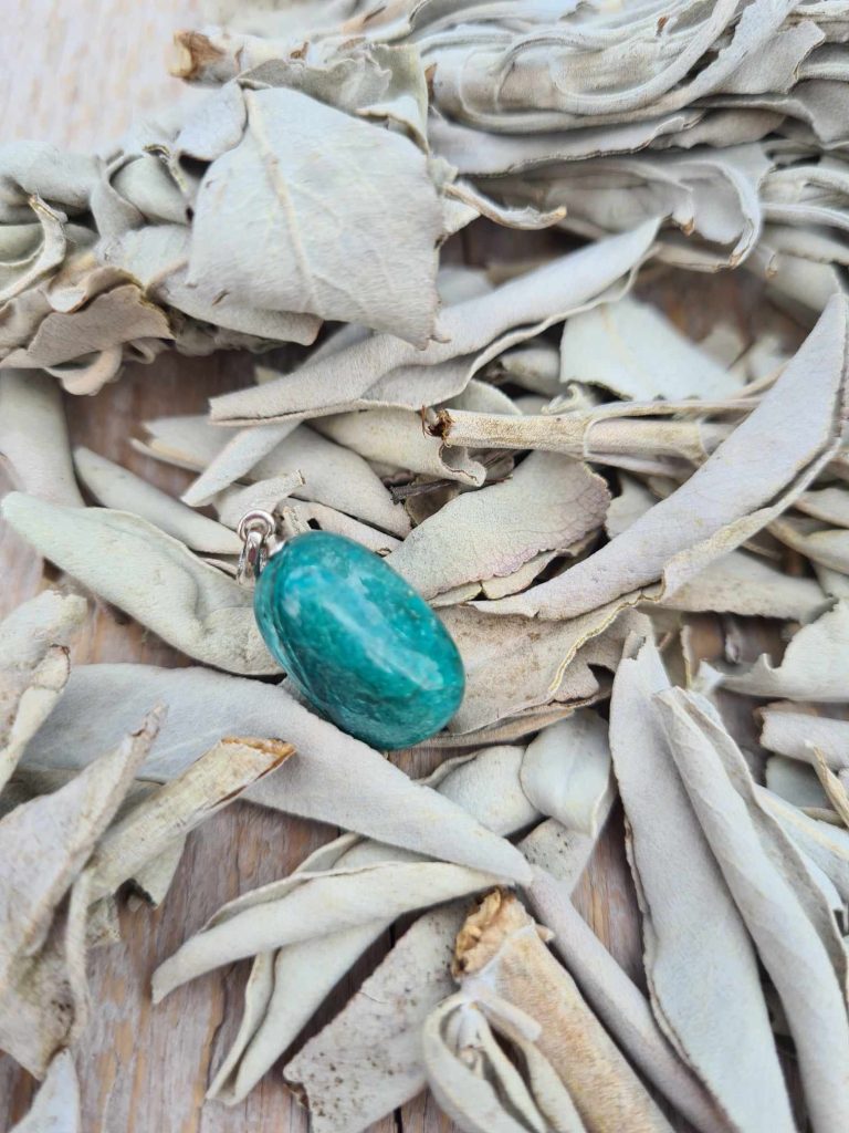 Chrysocolla hanger