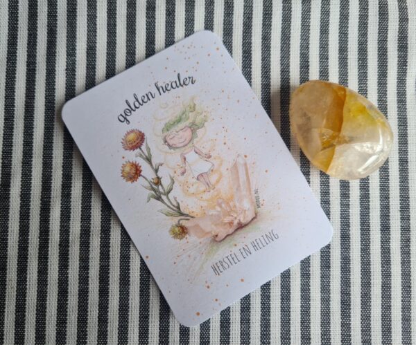 Mooqi edelsteen kaartje met Golden healer