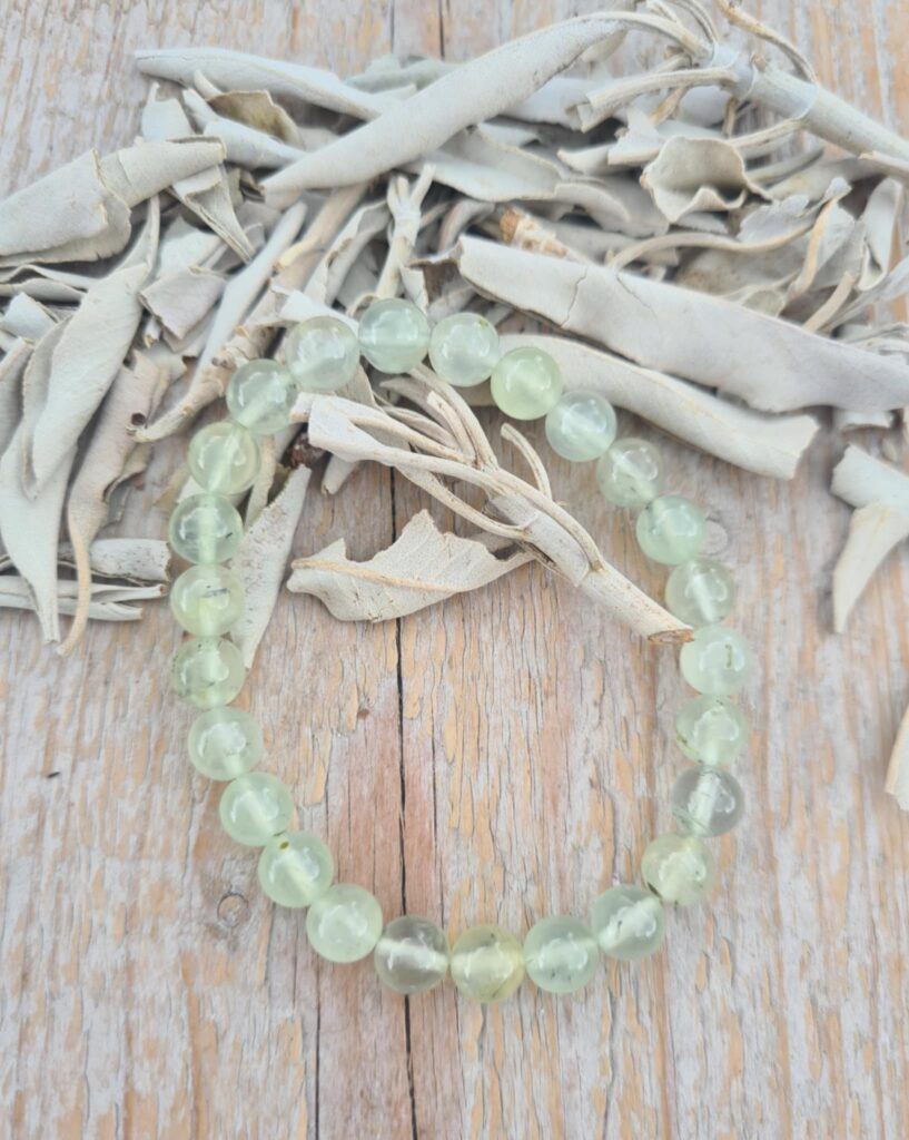 Prehniet armband 8 mm