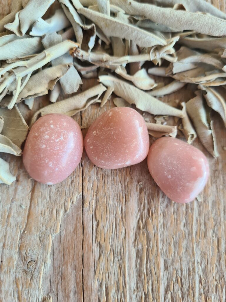 Roze talk knuffelsteen