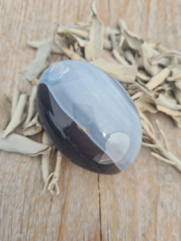 Blauwe Agaat handsteen 2