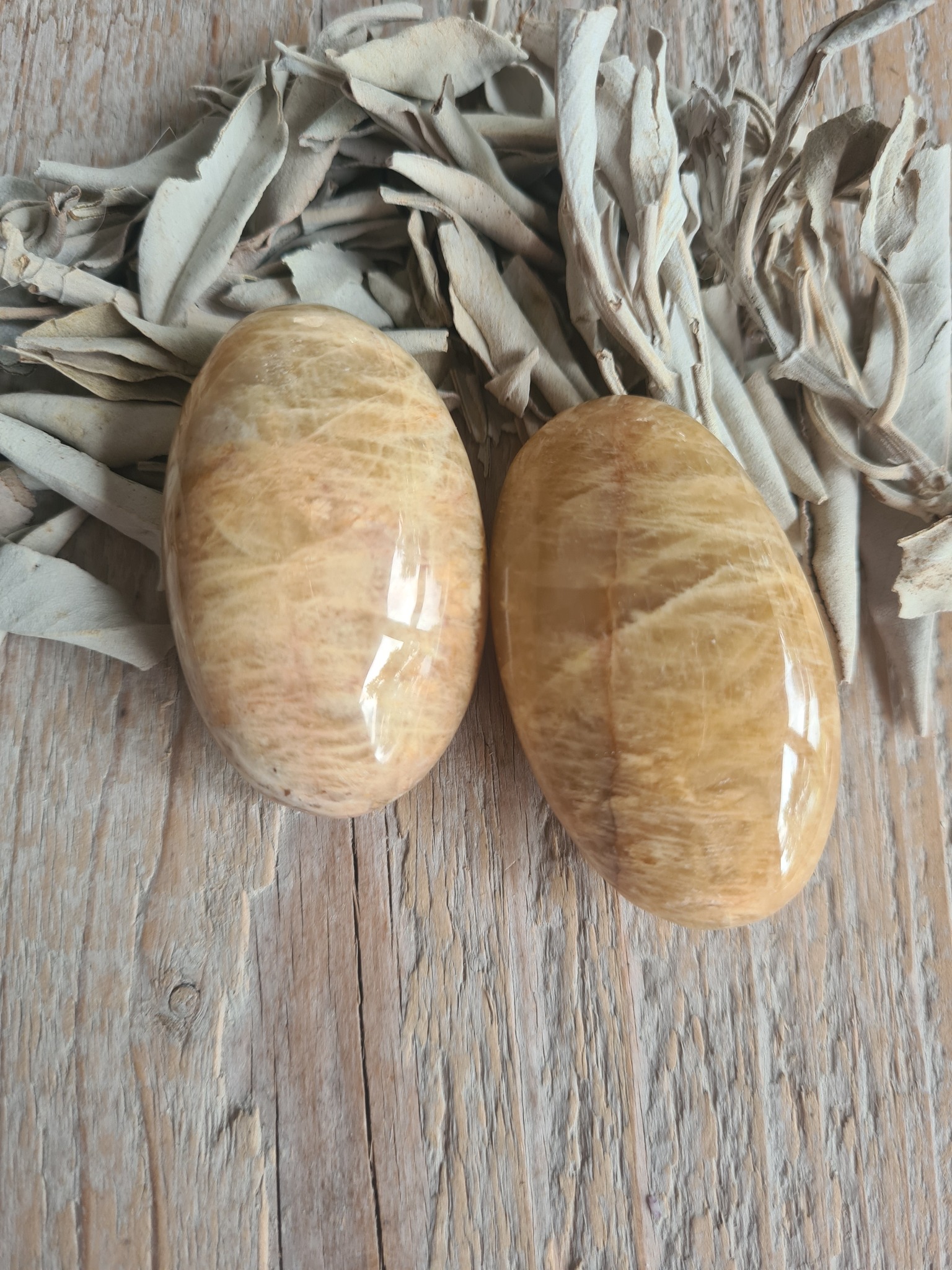 Gele Maansteen uit Madagaskar