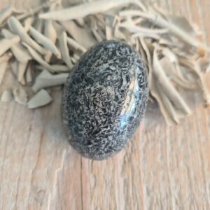 Toermalijn kwarts pebble 3