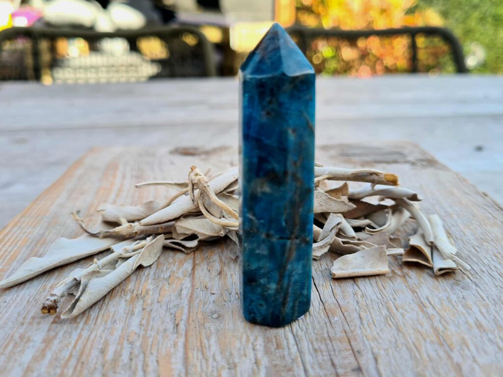 Blauwe Apatiet toren 7.5 cm hoog AA+ kwaliteit
