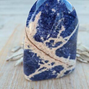 Sodaliet sculptuur 300 gram