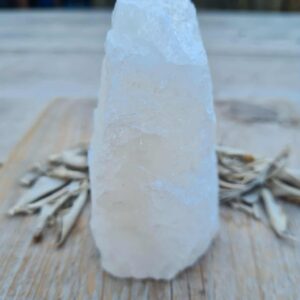 Bergkristal sculptuur 353 gram