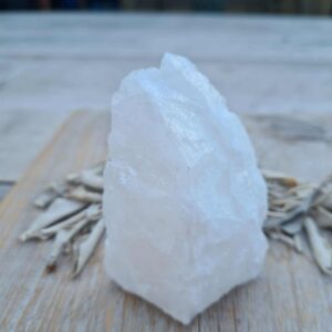 Bergkristal sculptuur 236 gram