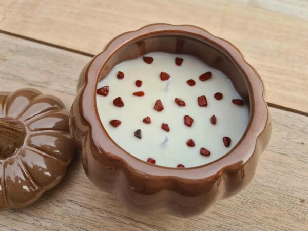 Pompoen met kaars en Rode Jaspis steentjes (bruin) - Afbeelding 3