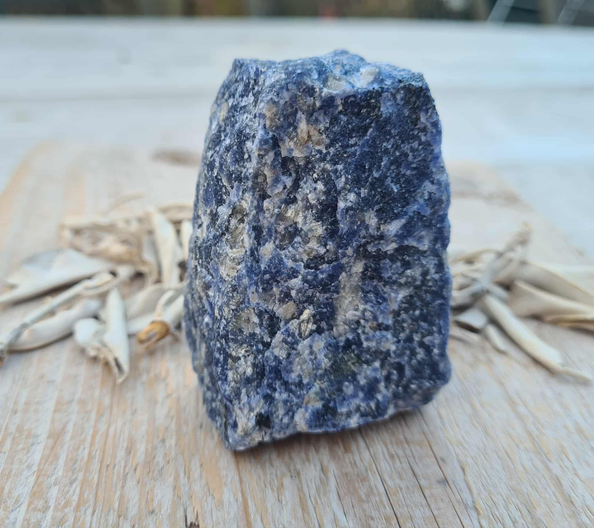 Sodaliet ruw 175 gram