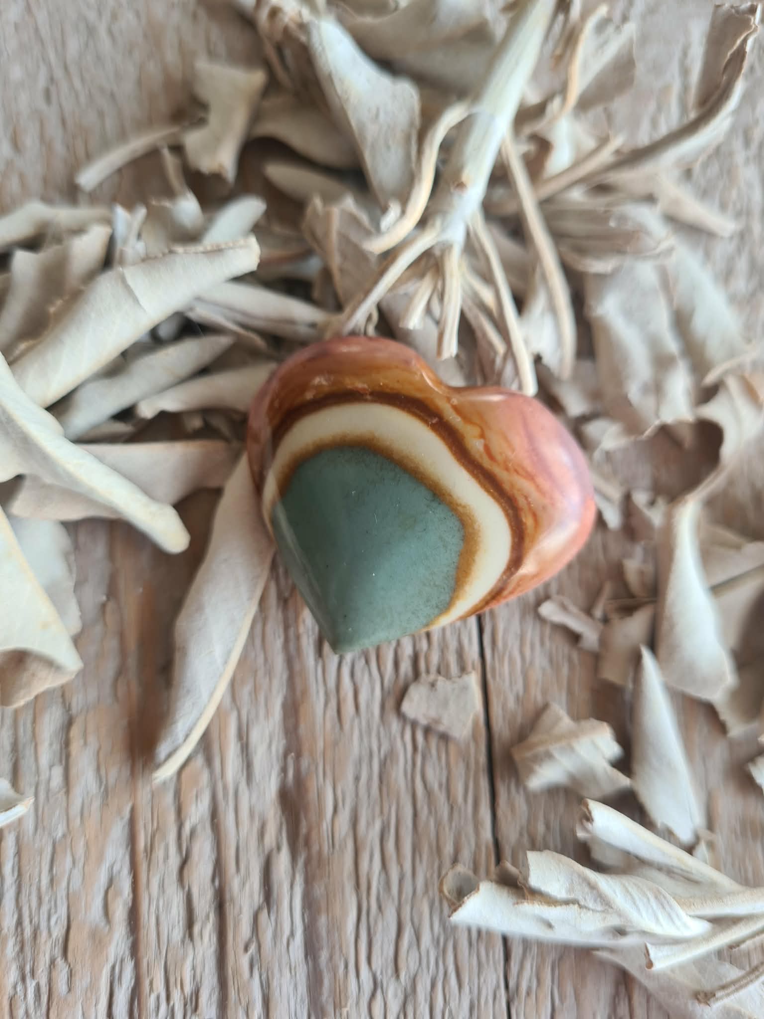 Polychroom jaspis hartje