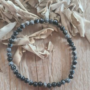 Sneeuwvlok obsidiaan armband 4 mm