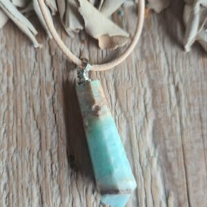 Caribbean blue aragoniet hanger 5.1