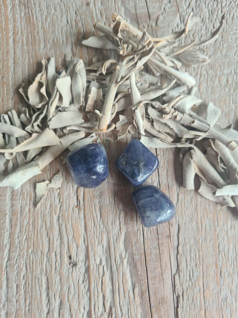 Ioliet knuffelsteen