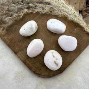 Mangano calciet knuffelsteen