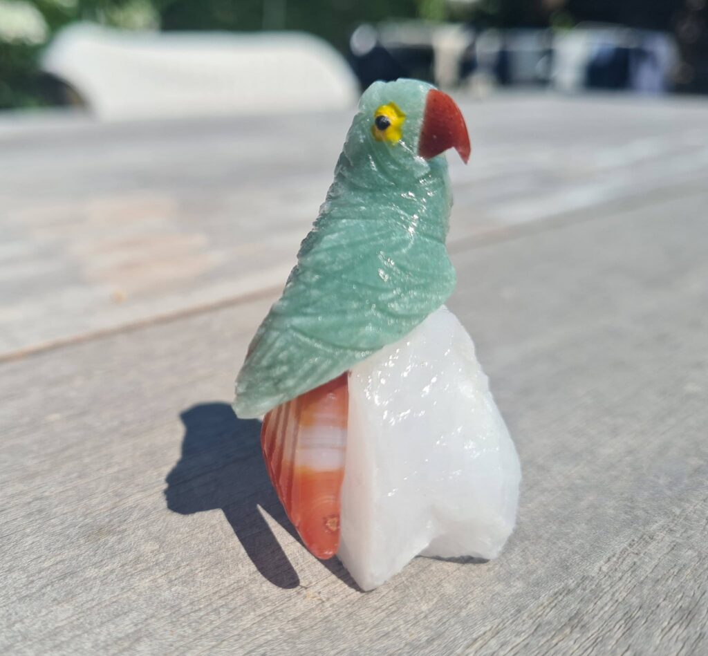 Vogeltje edelsteen